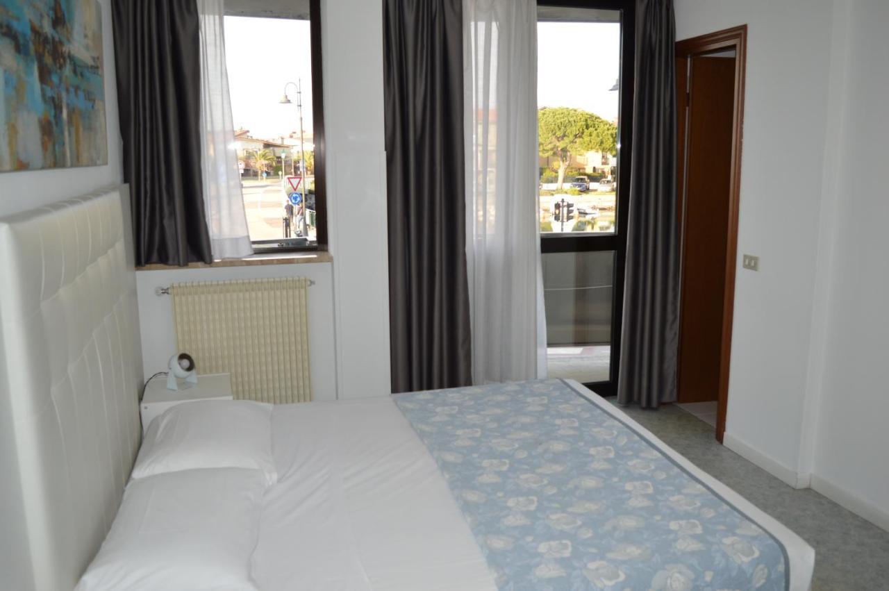 Hotel Euro Meublé à Grado Extérieur photo