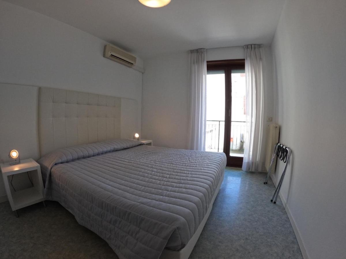 Hotel Euro Meublé à Grado Extérieur photo