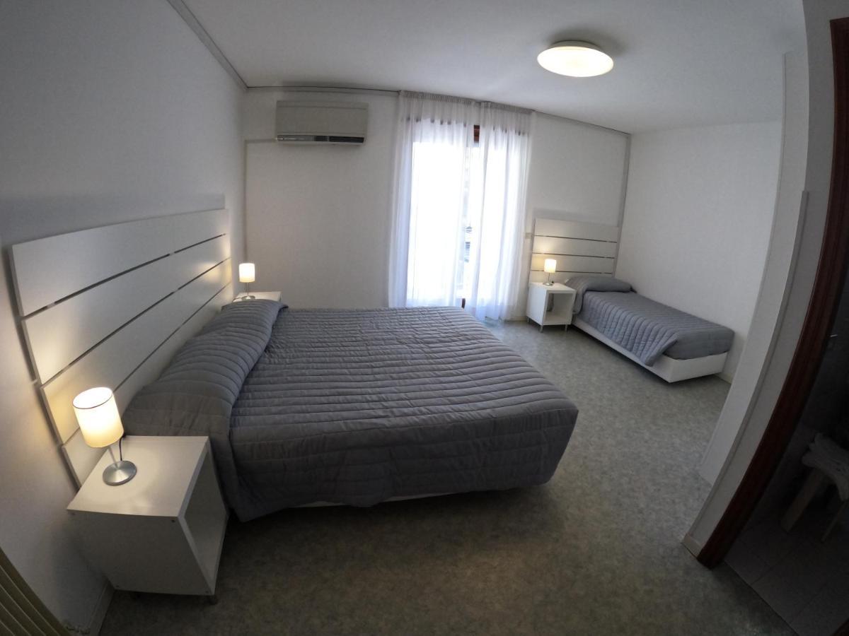 Hotel Euro Meublé à Grado Extérieur photo