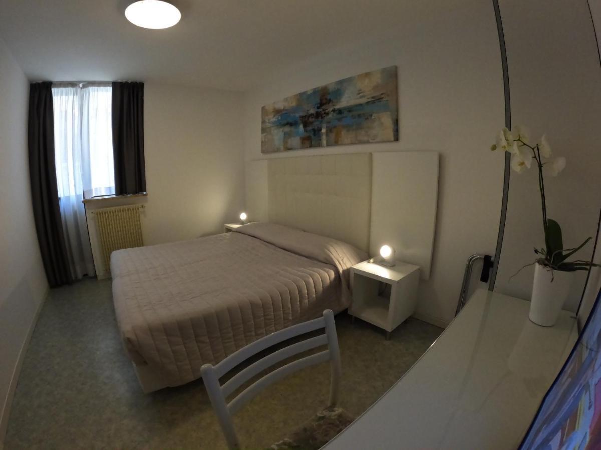 Hotel Euro Meublé à Grado Extérieur photo
