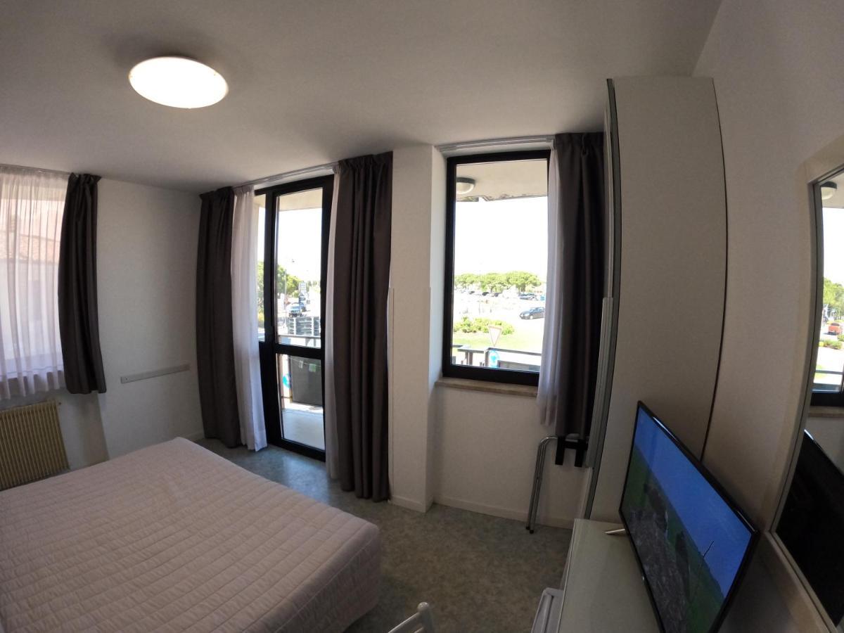 Hotel Euro Meublé à Grado Extérieur photo