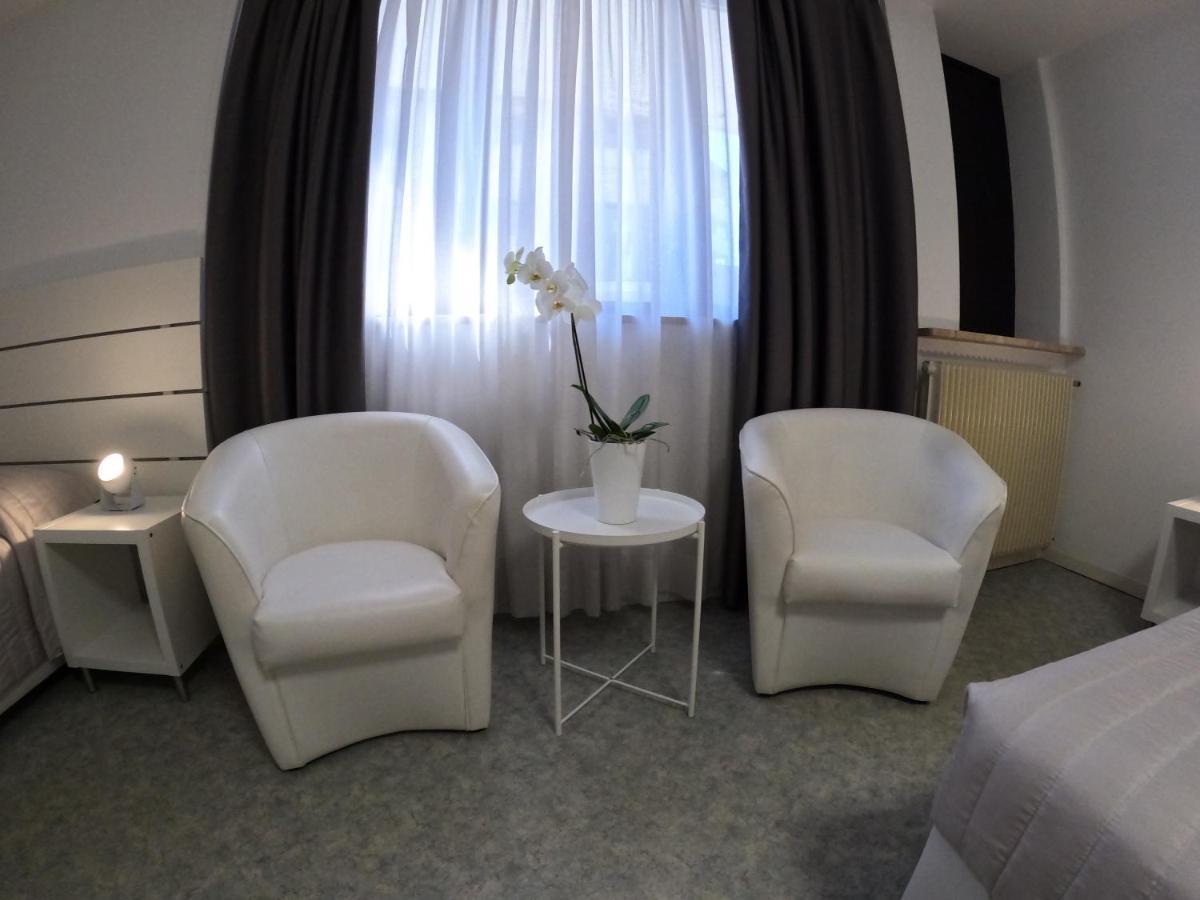 Hotel Euro Meublé à Grado Extérieur photo